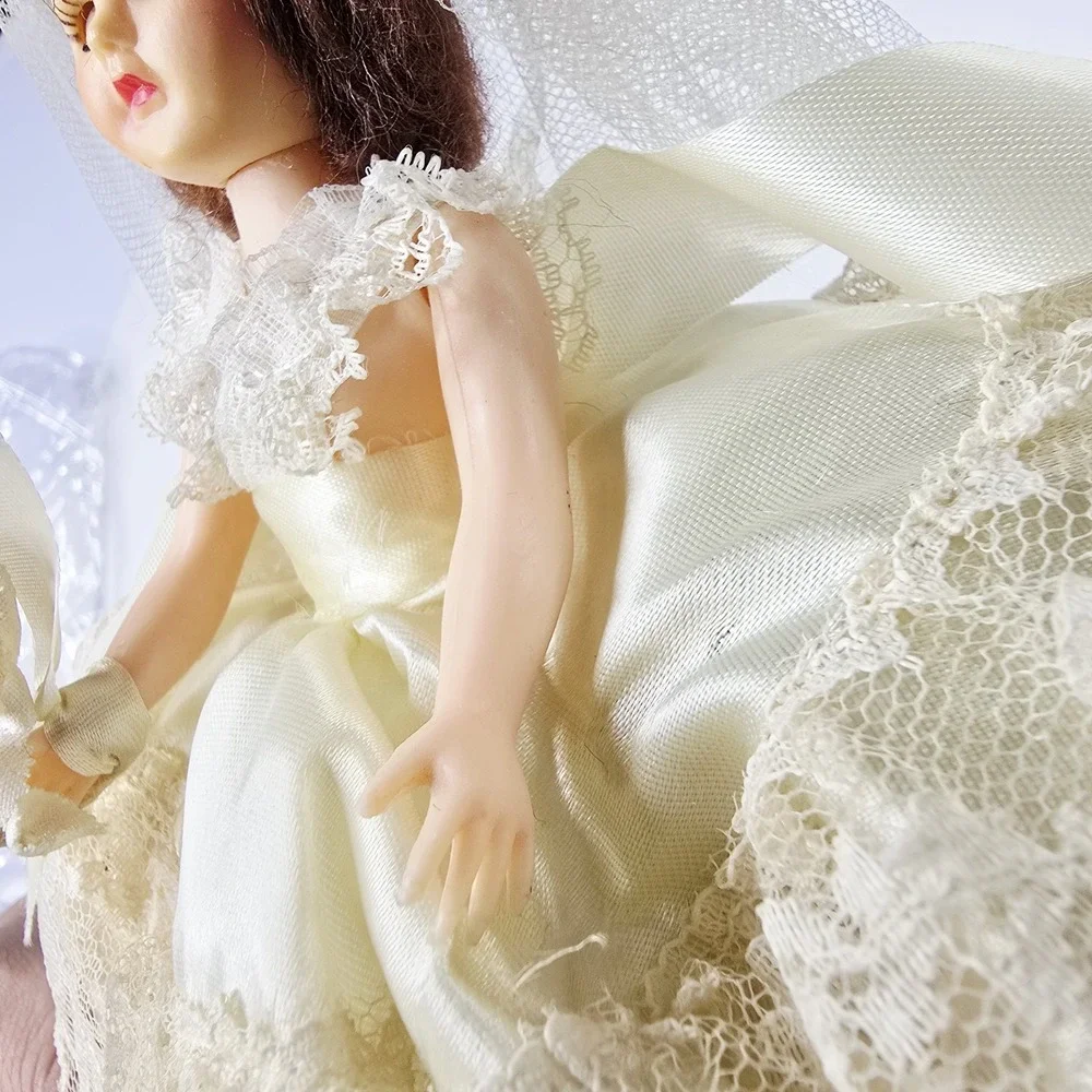 Vintage Victorian Boudoir 